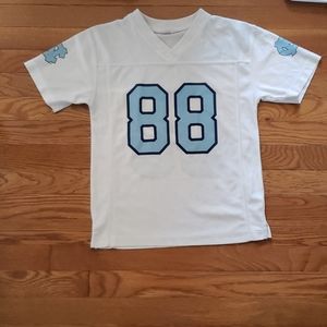 UNC Sports Jersey Sz Kids Med
